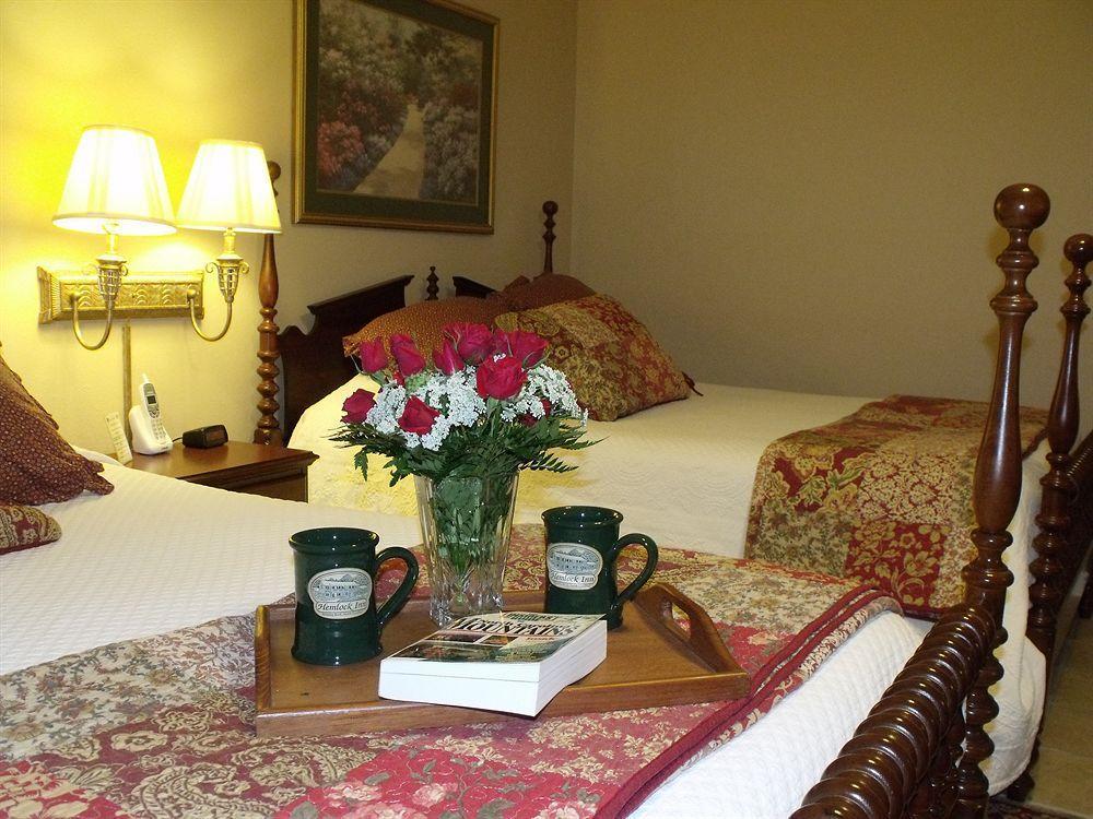 Hemlock Inn Blowing Rock Esterno foto