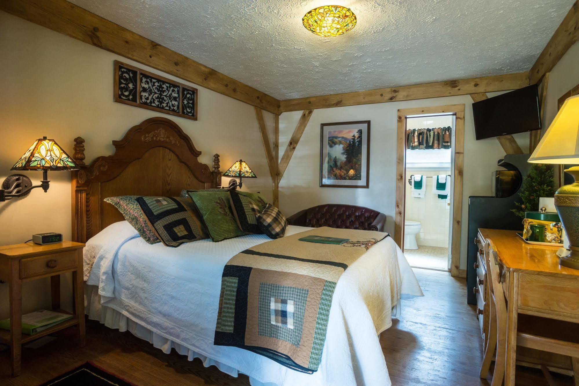 Hemlock Inn Blowing Rock Esterno foto